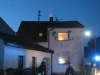 Bei Ankunft war ein offenes Feuer am Kamin erkennbar.