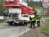 12. April 2011 – Pferderettung, Otterberg Neumühle; Kran wird in Stellung gebracht.