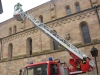 Fortbildung Drehleitermaschinisten am 21. Februar 2015, Einweisung und Inbetriebnahme an der Abteikirche