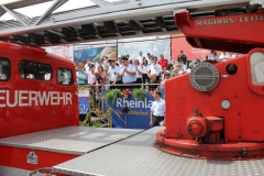 Ehrentribühne-Fahrzeug