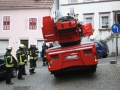 Fortbildung der Drehleitermaschinisten 2016; Einweisung und Aufstellung