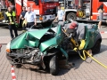 Vorführung "Personenrettung aus einem Unfallfahrzeug"