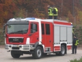 31. Oktober 2015: Einweisung für einen Teil der Maschinisten, die nicht bei der Abholung in Ulm dabei waren. Dachbeladung wird betrachtet.