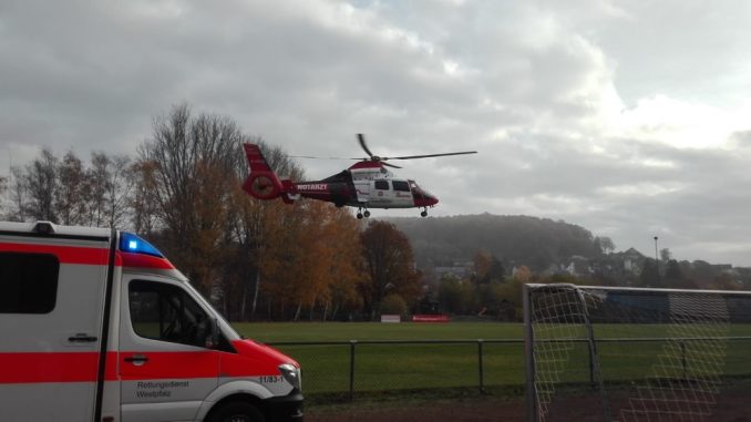 9. November 2018 - Hubschrauberlandesicherung, Olsbrücken Sportplatz