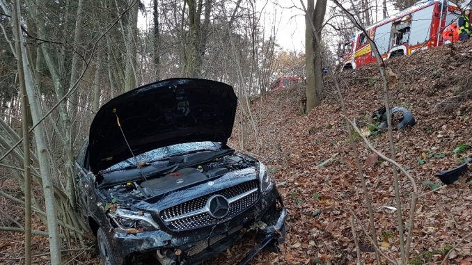 18. November 2018 - Verkehrsunfall, K40 Otterbach - Kaiserslautern-Morlautern