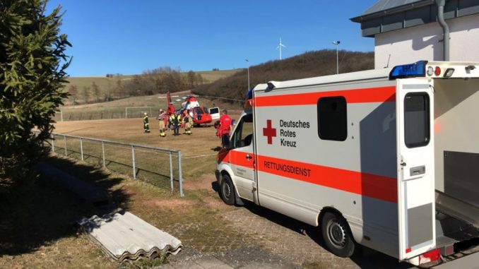 26. Februar 2019 - Hubschrauberlandesicherung, Schallodenbach (Sportplatz)