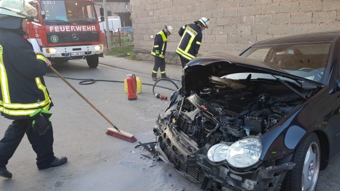 7. April 2019 - Verkehrsunfall, Niederkirchen Brunnenstraße