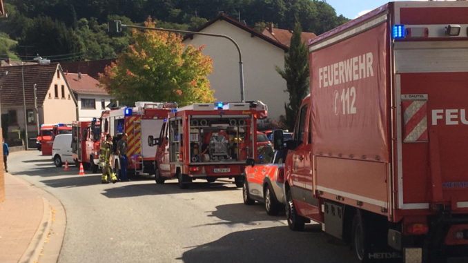 17. September 2019 - Rauchentwicklung aus Gebäude, Olsbrücken Hauptstraße (Kindergarten)