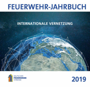 Titelbild Feuerwehr-Jahrbuch 2019 des Deutschen Feuerwehrverbandes