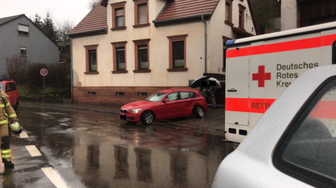 1. Februar 2020 - Verkehrsunfall, Otterbach Einmündung Haupt-, Konrad-Adenauer-, Otterstraße