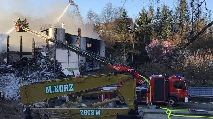 22. März 2020 – Großbrand, Otterberg Ringstraße; Bild vom 23. März 2020