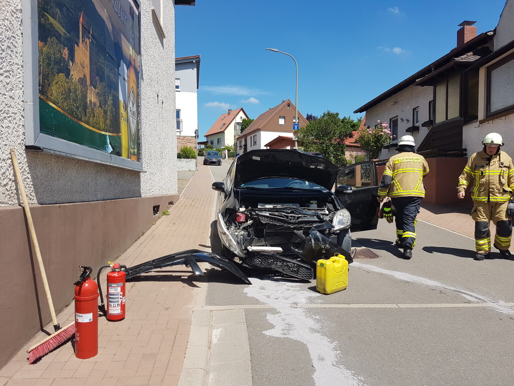 12. Juni 2020 - Verkehrsunfall, Otterbach Katzweilerstraße