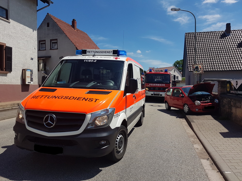 12. Juni 2020 - Verkehrsunfall, Otterbach Katzweilerstraße