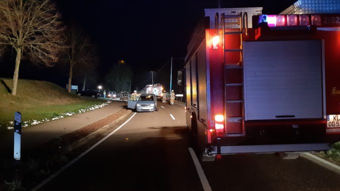3. Dezember 2020 - Verkehrsunfall, L382 Niederkirchen - Schallodenbach