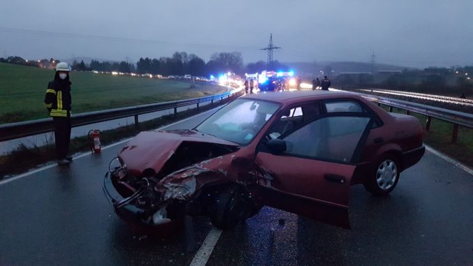 30. Januar 2021 - Verkehrsunfall, B270 Otterbach-Sambach - Katzweiler