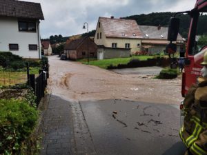 16. Juli 2021: In Sulzbachtal lief das Wasser wie ein Bachlauf durch die Straßen.