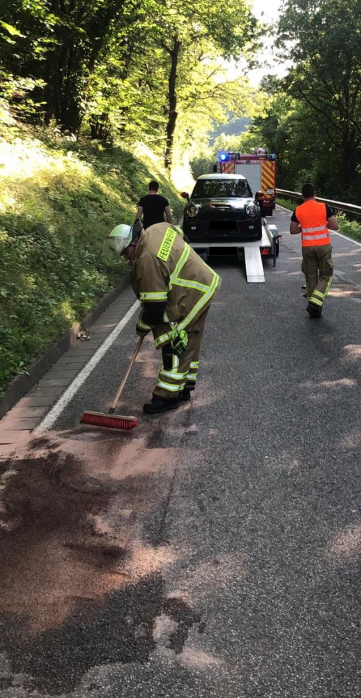 21. Juli 2021 - Ausgelaufene Betriebsstoffe, K28 Olsbrücken - Niederkirchen-Wörsbach