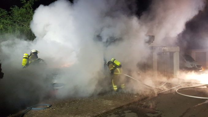 21. September 2021 - Brand Carport und Fahrzeuge, Otterberg Neuweg