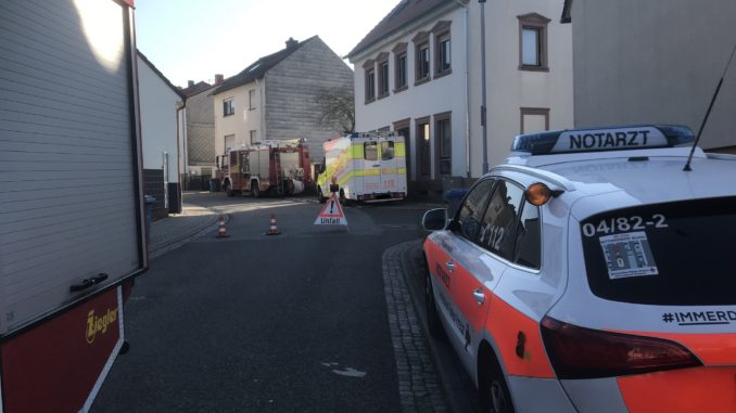 10. März 2022 - Unterstützung Rettungsdienst, Otterbach Hauptstraße
