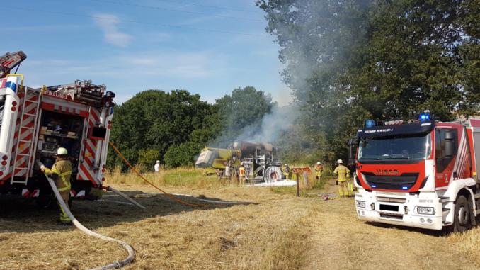 18. Juli 2022 - Mähdrescher- und Flächenbrand, Kaiserslautern-Morlautern