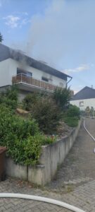 Die Helfer belüfteten das Wohnhaus.