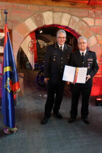4. Ehrungsveranstaltung des Deutschen Feuerwehrverbandes am 4. März 2023 im Deutschen Feuerwehr-Museum Fulda, Ehrung Manfred Metzinger, Foto: Matthias Oestreicher/DFV