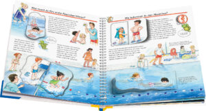 "Komm mit zum Schwimmen": Auf insgesamt 16 bunt illustrierten Seiten laden zahlreiche Klappen zum Entdecken ein. Bildrechte: Ravensburger Verlag GmbH. Fotograf: DLRG - Deutsche Lebens-Rettungs-Gesellschaft.