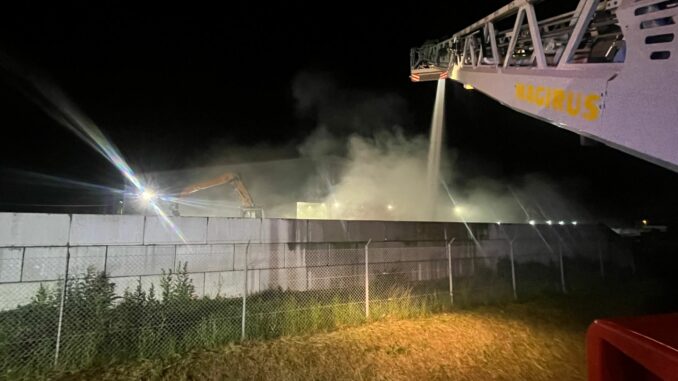 2. Mai 2025 - Industriebrand, Sembach Williams Road