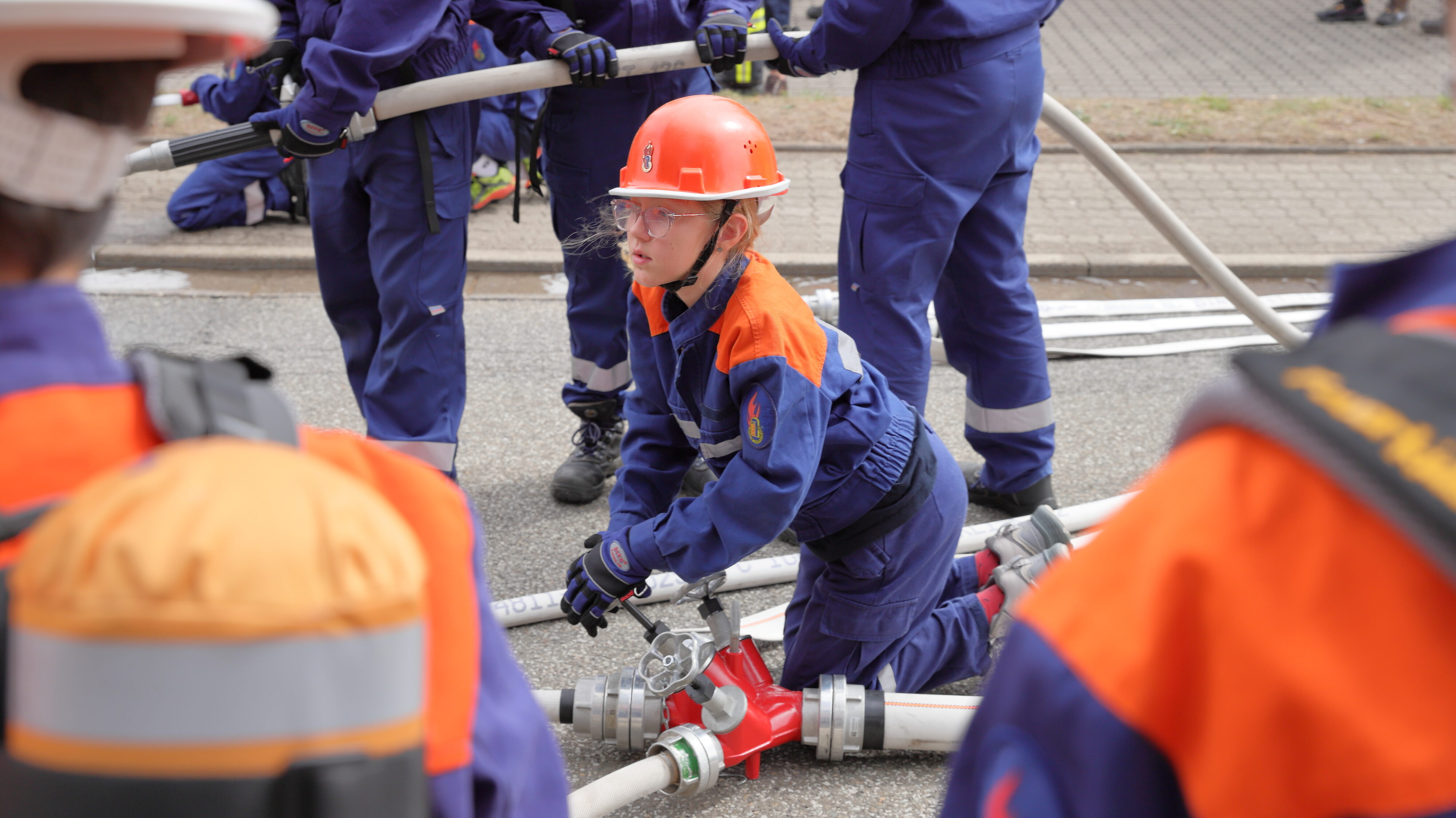 Jugendfeuerwehr Otterberg, Vorführung Löschangriff, Bild: Harald Laier / Feuerwehr